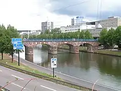 Autre vue du pont.