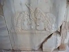 Théâtre de Sabratha, décoration du fond de l'orchestra