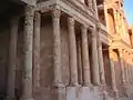 Théâtre de Sabratha, porticus post scaenam