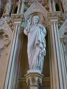 Statue du Sacré-Cœur, marbre, œuvre de Vincent Fontan