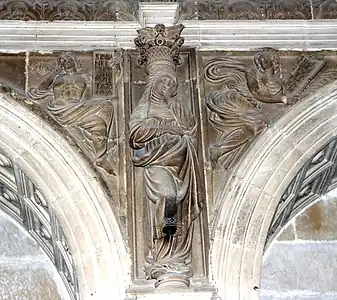 Vierge entourée de la sibylle de l'Hellespont et de celle de Libye. Sacristie de l'église du Salvador.