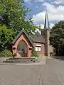 Saeffelen, chapelle avec l'église (Pfarrkirche Sankt Lucia)