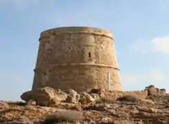 Une des tours de guet historiques, pour alerter la population des Baléares des attaques de pirates.