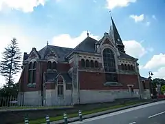 Église Saint-Quentin-et-Sainte-Benoîte.