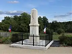 Le monument aux morts.