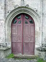 Chapelle Saint-Adrien : porte ouest.