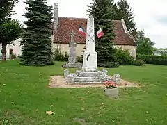 Le monument aux morts en 2011.