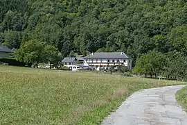 Habitations du hameau des Champs.