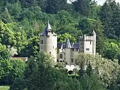 Le château du Fôt, près d'Aubusson, au printemps (mai 2018)