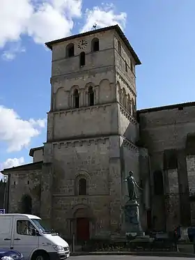 Image illustrative de l’article Église Saint-André-du-Nom-de-Dieu de Saint-André-de-Cubzac