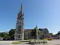 L'église et le monument aux morts