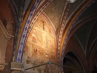 Peintures murales des XIX et XV siècles.