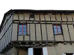 Maison à pans de bois, rue La Fontaine.
