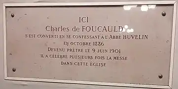 Plaque souvenir de la conversion de Charles de Foucauld.