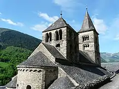 L'église Saint-Aventin.