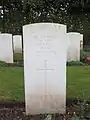 Tombe de 6 soldats inconnus, tués le 17 juin 1940.