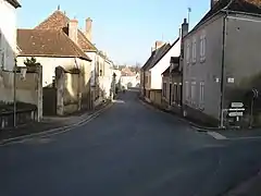 La Grande Rue en direction de Saint-Août en 2012.