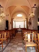 Saint-Clair (Ardèche) église, nef et baptistère.