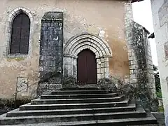 Le portail de l'église.