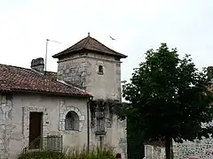 Maison ancienne à côté de l'église.