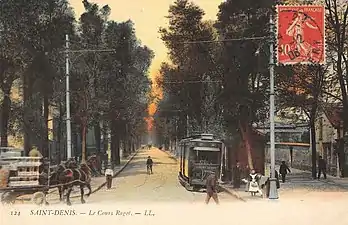 Un tramway cours Ragot vers 1900.