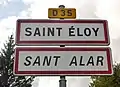 Panneau bilingue indiquant le nom de la commune de Saint-Éloy (en français) et de Sant Alar (en breton).