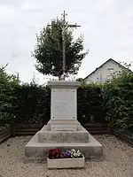 Monument aux morts d'Outre.