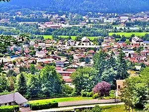 Saint-Étienne-lès-Remiremont, vu du hameau du Pré-des-Gouttes.