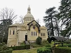 La chapelle de Lapeyrouse.