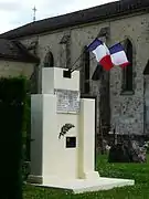 Le monument aux morts.