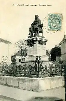 Statue d'Adolphe Thiers« Monument à Thiers à Saint-Germain-en-Laye », sur À nos grands hommes,« Monument à Thiers à Saint-Germain-en-Laye », sur e-monumen