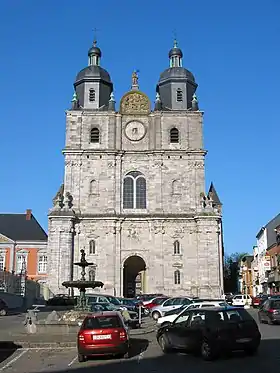 La basilique Saint-Hubert, à Saint-Hubert