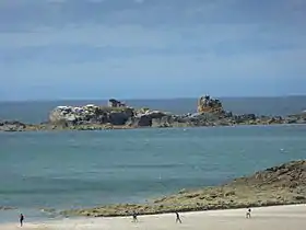 Vue de l'ilot depuis la pointe du Chevet