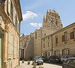 La mairie et l'église Sainte-Agathe-et-Saint-Julien