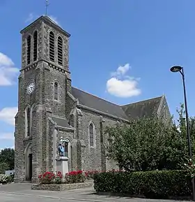 Église Saint-Julien de Saint-Julien-du-Terroux