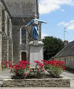 Monument aux morts de Saint-Julien-du-Terroux.