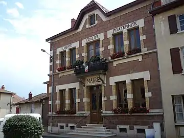 La mairie.