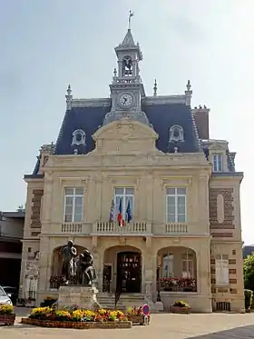 Saint-Just-en-Chaussée