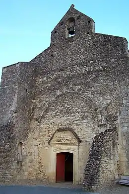 Façade ouest de l'église de Saint-Léger-de-Vignague (fév. 2012).