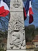 Détail du monument aux morts.