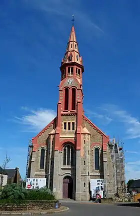 L'église Saint-Lyphard.