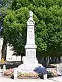 Le monument aux morts (août 2015).