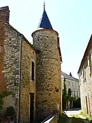 Tour dans le village de Saint-Martial-de-Nabirat.