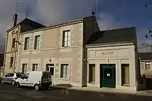 Photographie de la façade de la mairie.