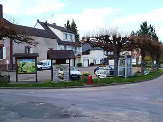 La place de l'ancienne église