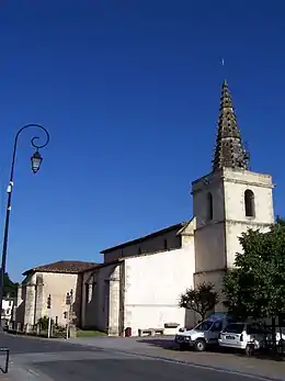 L'église Saint-Michel (juin 2013)