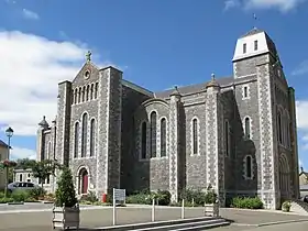 Église Saint-Ouen de Saint-Ouën-des-Toits