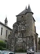 Saint-Pé-de-Bigorreéglise Saint-Pierre(43° 06′ 10″ N, 0° 09′ 37″ O)