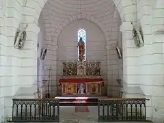 Le chœur de l'église.