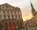 Gare Saint-Paul et l'église du même nom